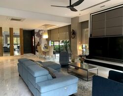 Serangoon Garden Estate (D19), Semi-Detached #639519641